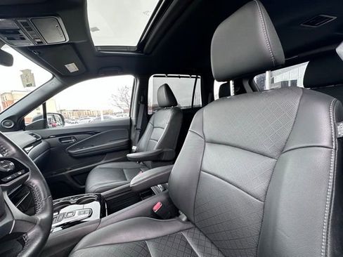 Used 2021 Honda Passport Touring image 16