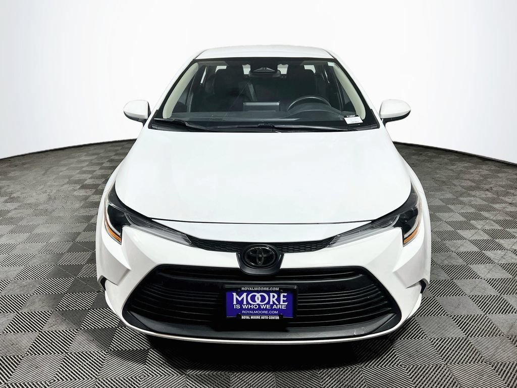 Certified 2024 Toyota Corolla LE FWD image 2
