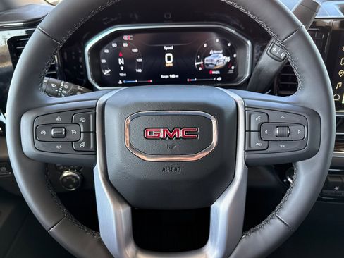 New 2026 GMC Sierra 1500 SLE w/ X31 Off-Road Package image 24