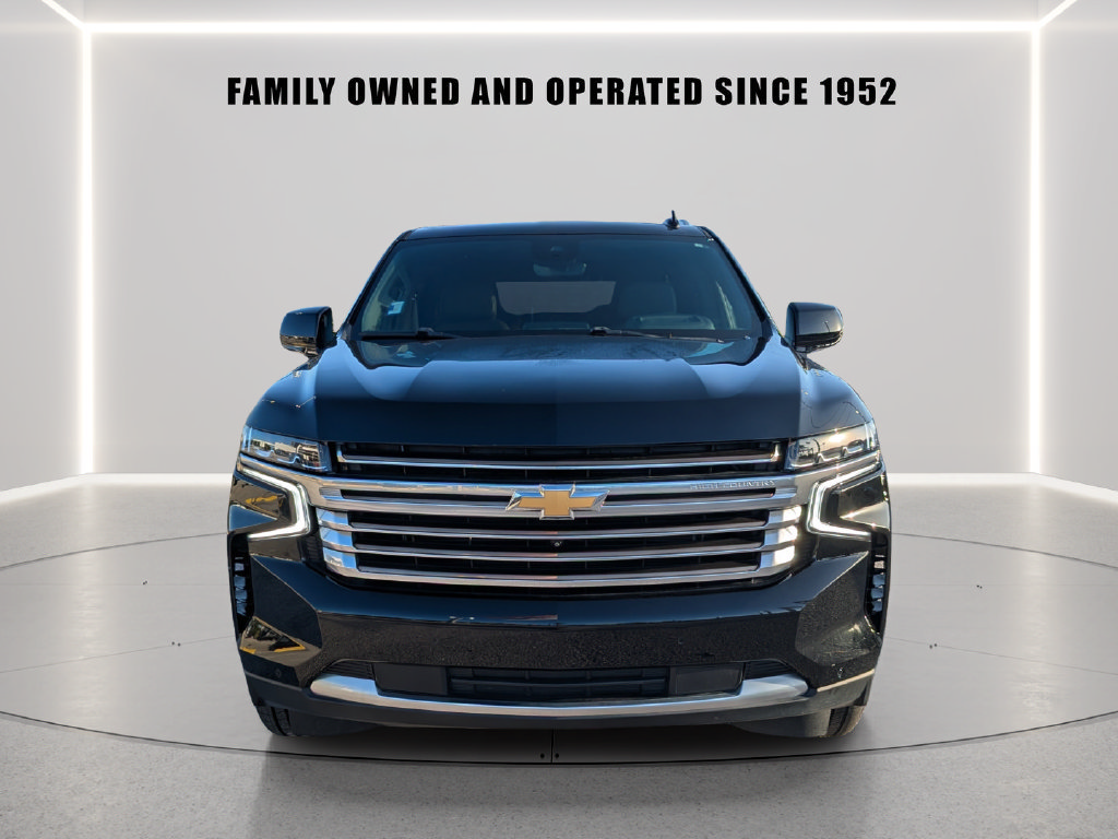 Used 2024 Chevrolet Tahoe High Country AWD/4WD image 6