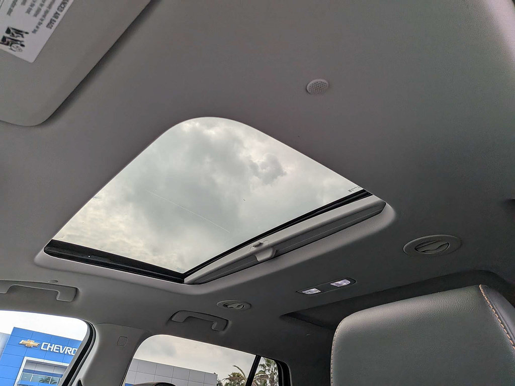 Certified 2021 Chevrolet Traverse Premier FWD image 19