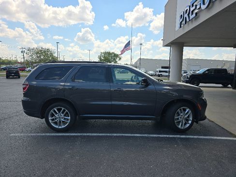 Used 2024 Dodge Durango GT AWD/4WD image 2