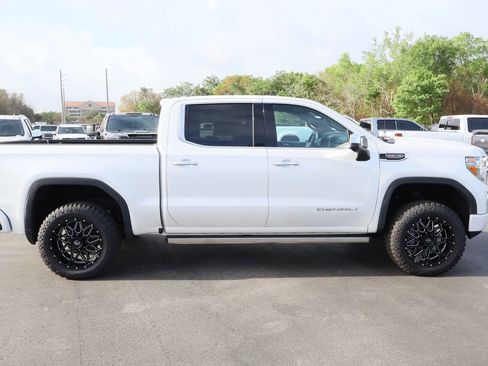Used 2019 GMC Sierra 1500 Denali w/ Denali Ultimate Package AWD/4WD image 10