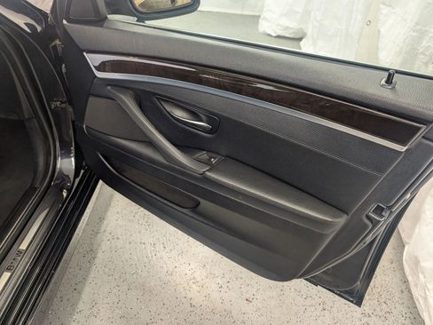 Used 2013 BMW 528i xDrive Sedan image 19