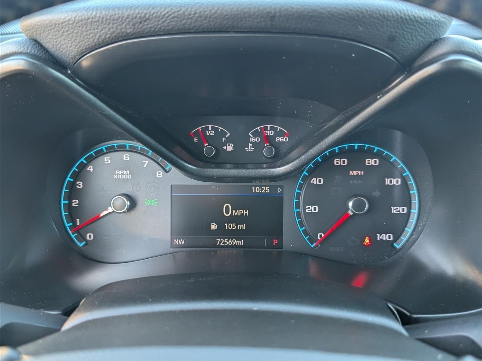 Used 2021 Chevrolet Colorado Z71 w/ Z71 Midnight Edition AWD/4WD image 32
