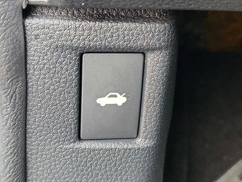 Used 2023 Honda Accord Sport image 22