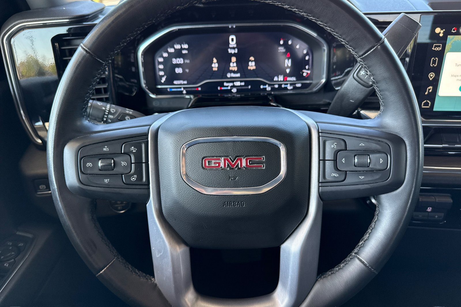 Used 2025 GMC Sierra 1500 SLT AWD/4WD image 33