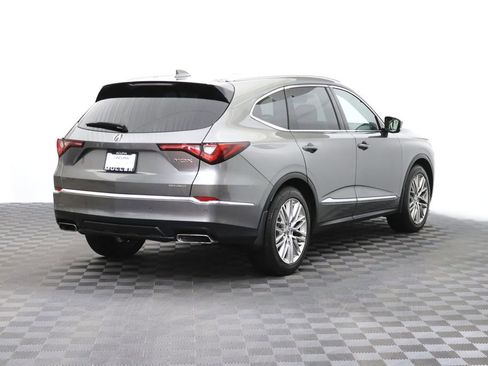 Used 2023 Acura MDX SH-AWD w/ Advance Package image 8