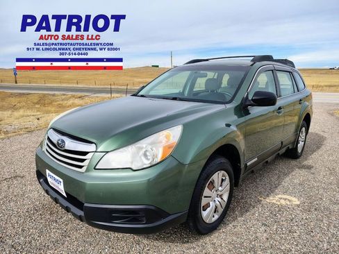Used 2012 Subaru Outback 2.5i image 1