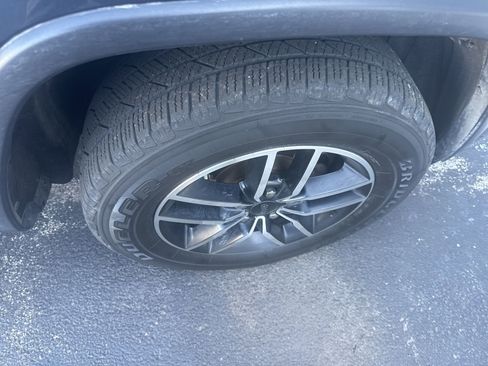 Used 2020 Jeep Grand Cherokee Trailhawk w/ Trailhawk Luxury Group image 8