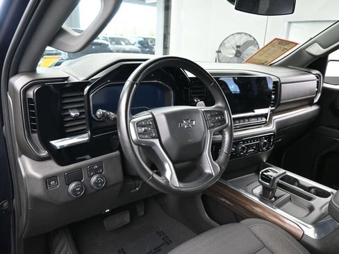 Used 2023 Chevrolet Silverado 1500 RST RWD image 11
