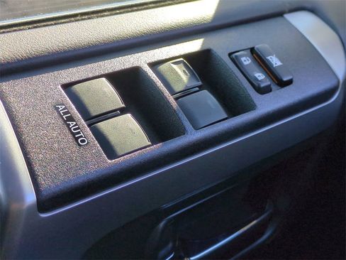 Used 2023 Toyota 4Runner Limited image 25