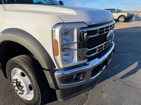 New 2026 Ford F550 4x4 Crew Cab image 32