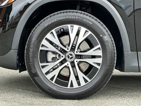 Certified 2025 Mercedes-Benz GLA 250 image 36