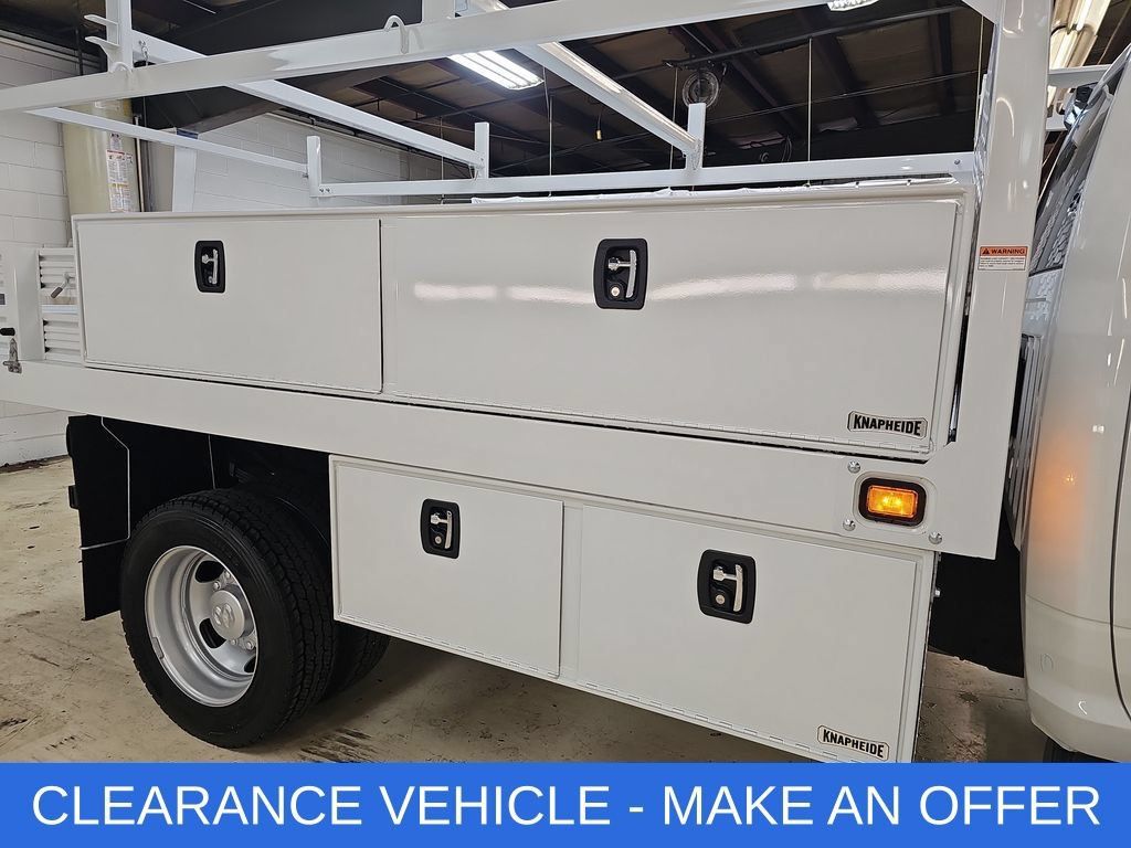New 2026 RAM 5500 Tradesman AWD/4WD image 40