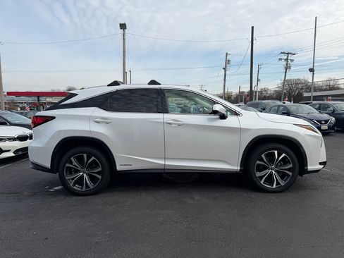 Used 2018 Lexus RX 450h AWD image 4