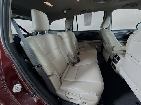 Used 2022 Honda Pilot Touring image 37