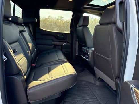 Used 2021 GMC Sierra 1500 Denali w/ Denali Premium Package image 14