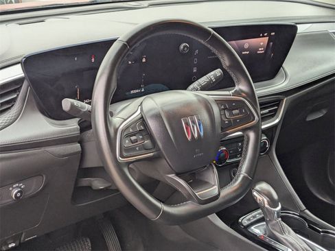 Used 2024 Buick Encore GX Sport Touring image 15