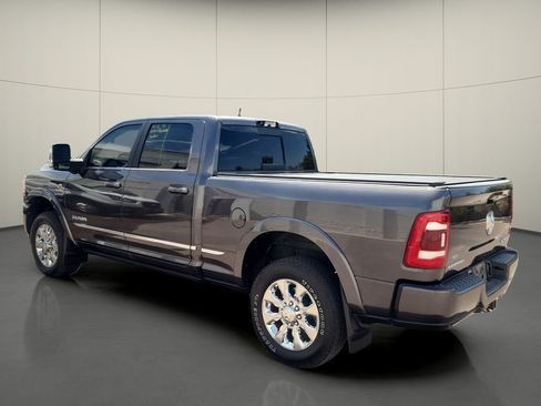 Used 2024 RAM 3500 Limited AWD/4WD image 5