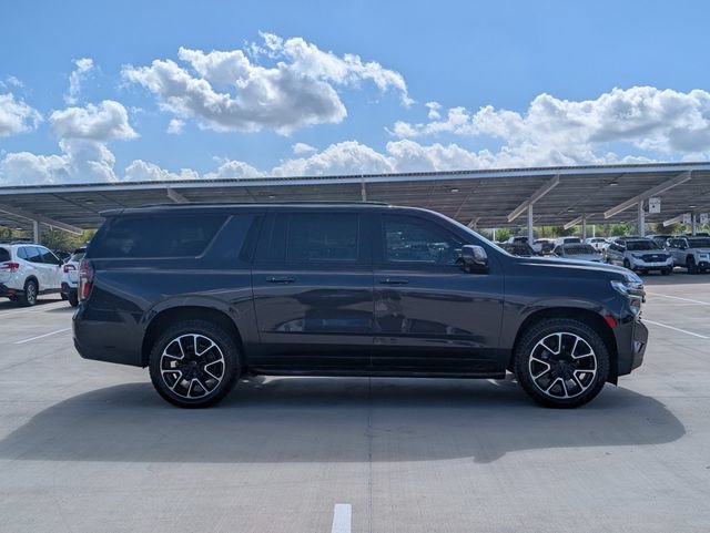 Used 2023 Chevrolet Suburban RST w/ Luxury Package AWD/4WD image 6