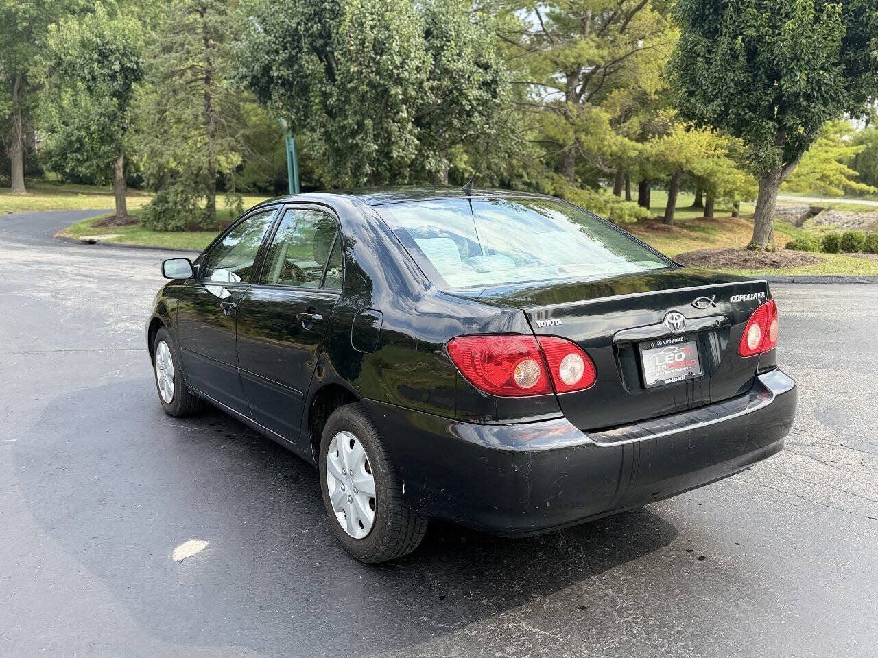 Used 2007 Toyota Corolla LE w/ Audio Value Pkg FWD image 3