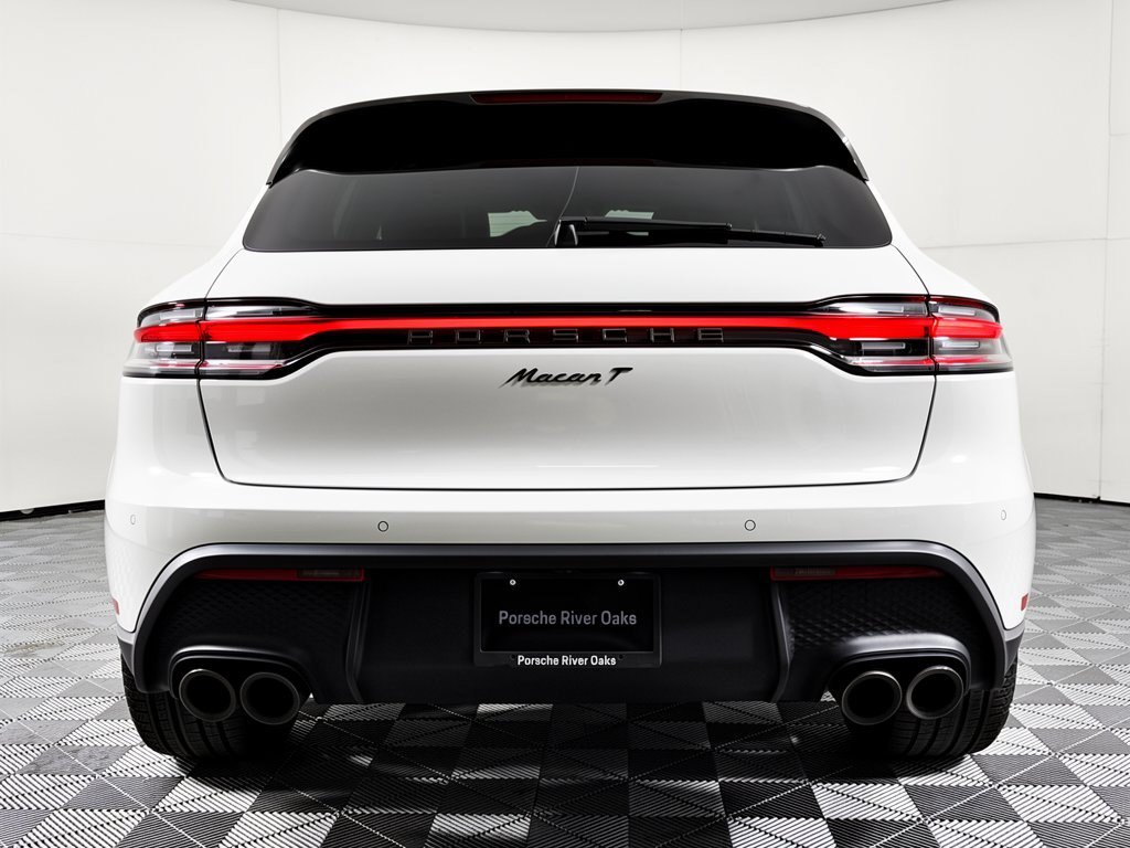 Certified 2025 Porsche Macan Turbo AWD/4WD image 11