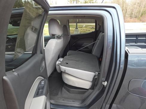 Used 2019 Chevrolet Colorado W/T w/ WT Convenience Package image 43