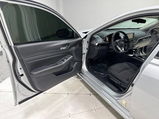 Used 2021 Nissan Altima 2.5 S FWD image 7