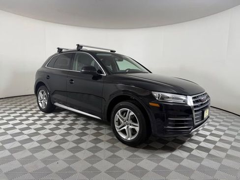 Used 2019 Audi Q5 2.0T Premium w/ Convenience Package AWD/4WD image 1