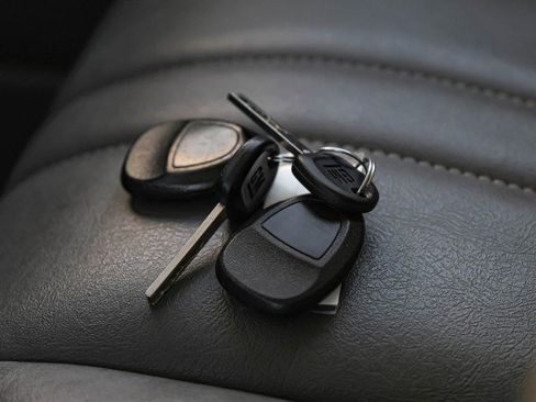 Used 2020 Chevrolet Express 2500 image 55