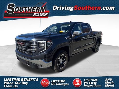 Used 2024 GMC Sierra 1500 SLT image 1