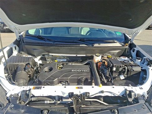 Used 2022 Chevrolet Equinox LS image 22