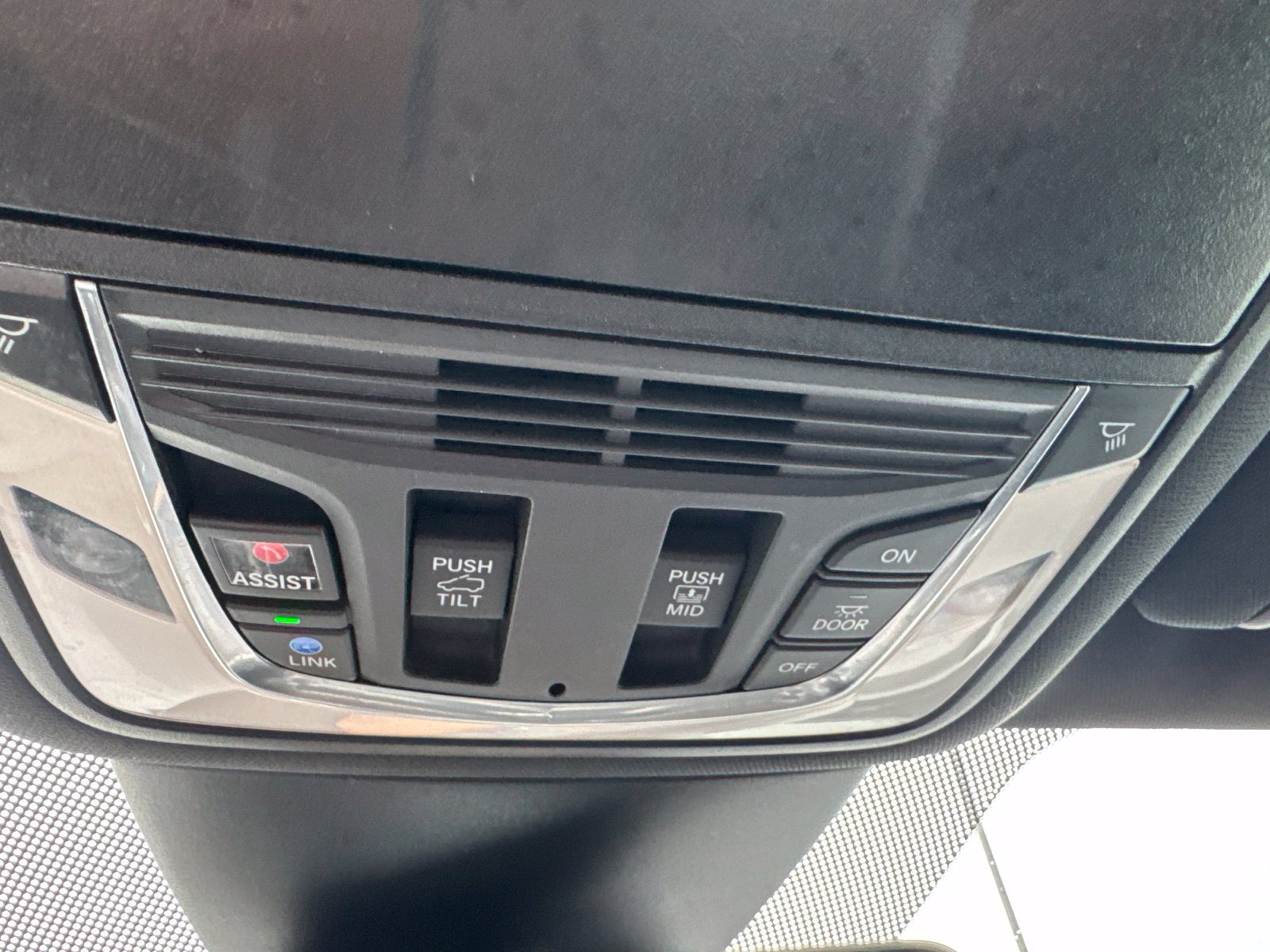 Used 2022 Acura MDX A-Spec AWD/4WD image 22