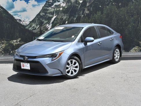 Certified 2025 Toyota Corolla LE FWD image 6