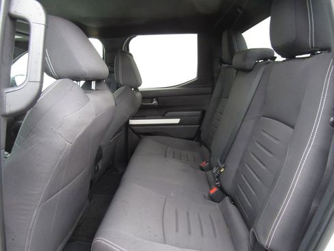 Used 2024 Toyota Tacoma TRD Off-Road image 16