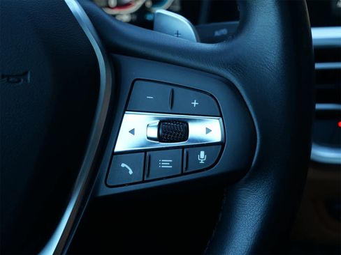 Used 2021 BMW 330e xDrive w/ Convenience Package image 16