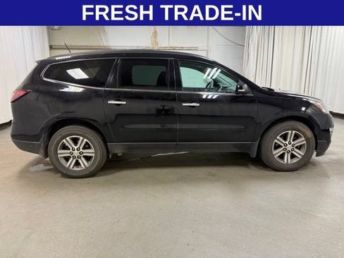 Used 2016 Chevrolet Traverse LT AWD/4WD image 3
