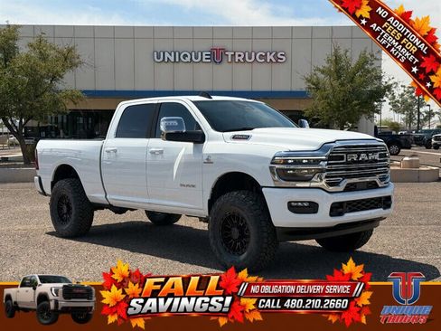 Used 2026 RAM 2500 Laramie AWD/4WD image 5