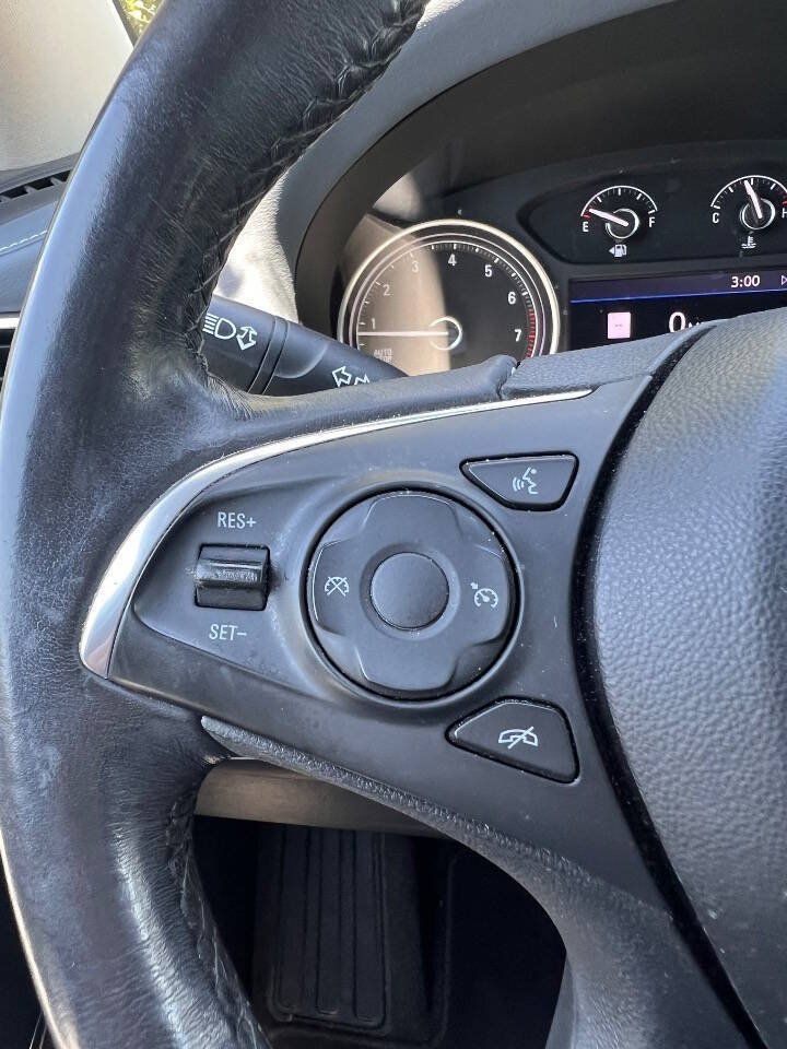 Used 2020 Buick Enclave Essence w/ Sound and Sites Package AWD/4WD image 21