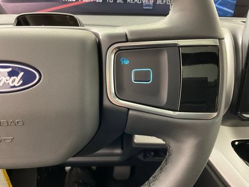 New 2027 Ford Expedition Max Active RWD image 27
