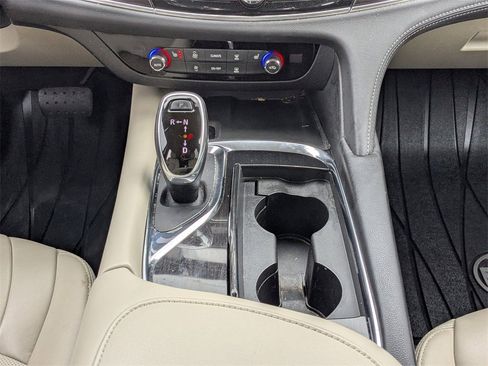 Used 2021 Buick Enclave Essence w/ Sound and Sites Package image 19