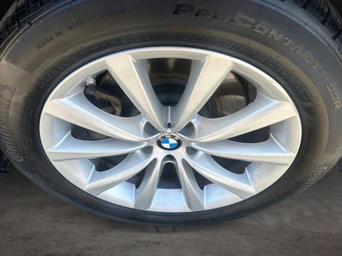 Used 2019 BMW 740i xDrive AWD/4WD image 19