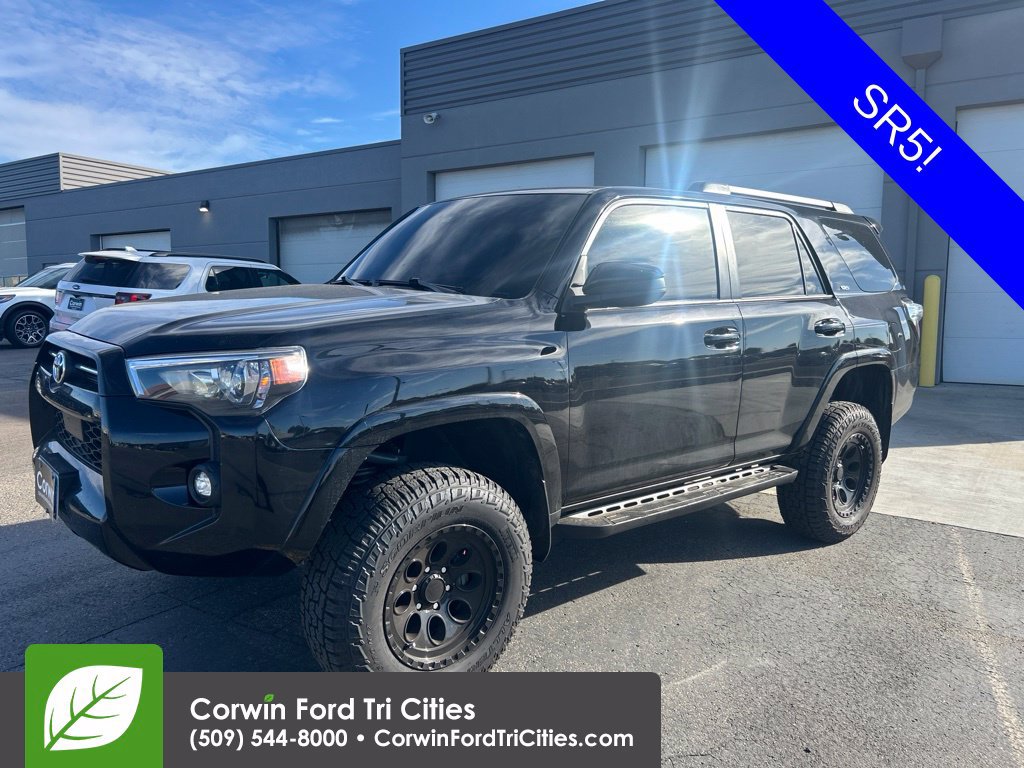 Used 2022 Toyota 4Runner SR5 RWD image 3