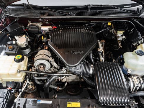 Used 1995 Chevrolet Impala SS image 36