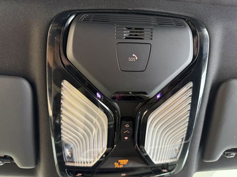 Used 2021 BMW 440i xDrive M440i xDrive w/ Executive Package image 33