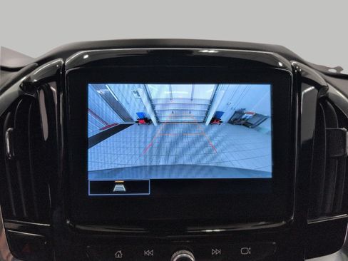 Used 2023 Chevrolet Traverse LT w/ LPO, Floor Liner Package AWD/4WD image 15