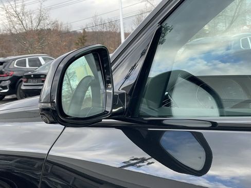 Used 2023 BMW X5 xDrive40i w/ M Sport Package image 29