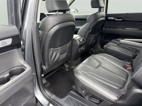 Used 2022 Hyundai Palisade Limited AWD/4WD image 12