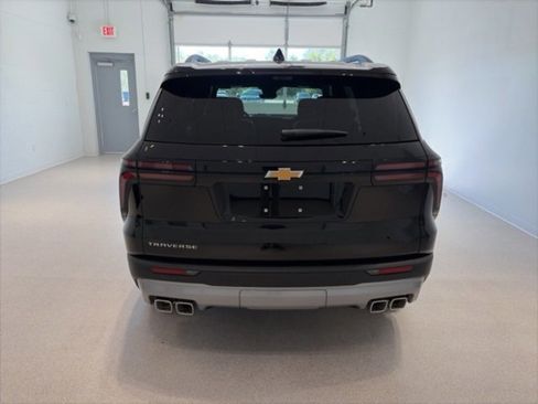 New 2026 Chevrolet Traverse LT w/ Driver Confidence Package image 5